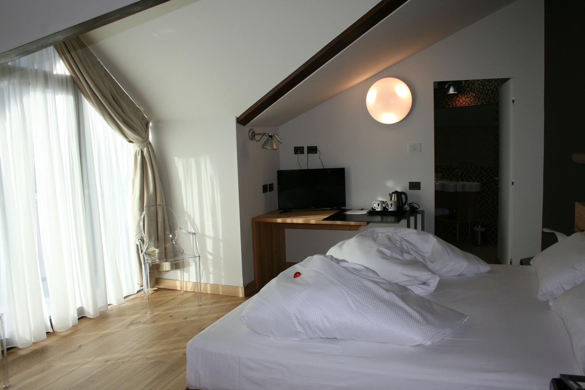 Hotel Orso Grigio Cavalese Εξωτερικό φωτογραφία