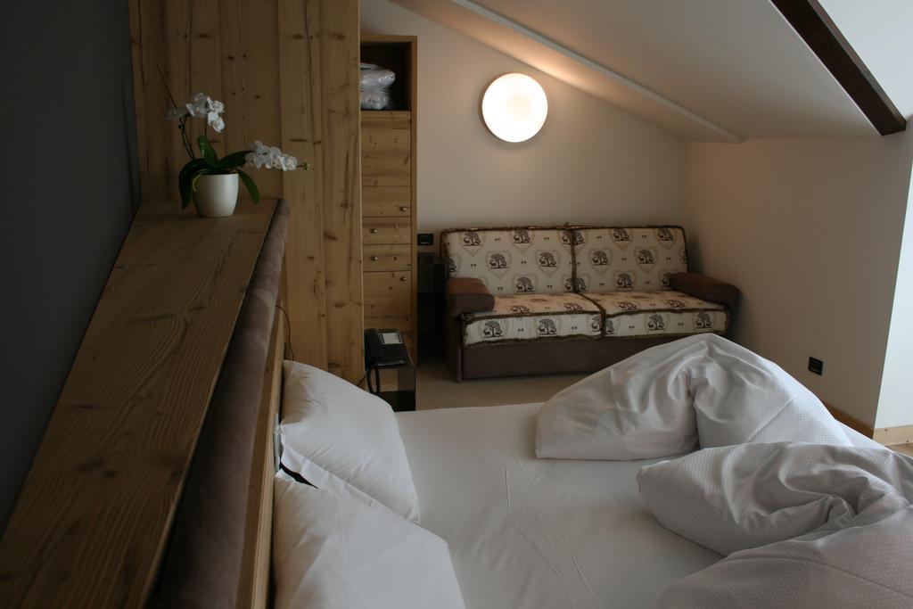 Hotel Orso Grigio Cavalese Εξωτερικό φωτογραφία